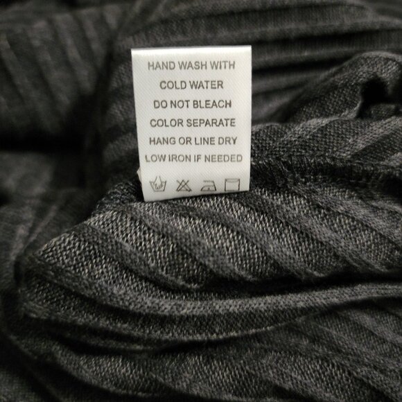 Charlotte Russe Fit&Flare Lng Sleeve Charcoal Gray Cross Front Dress Size S NWOT - Picture 6 of 7